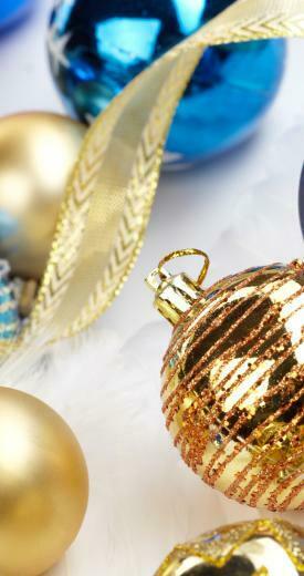 Blue And Gold Christmas Balls HD Wallpaper