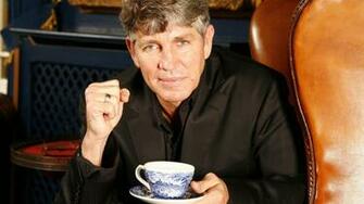 Eric Roberts White Haired Cup 1080p Laptop Full HD
