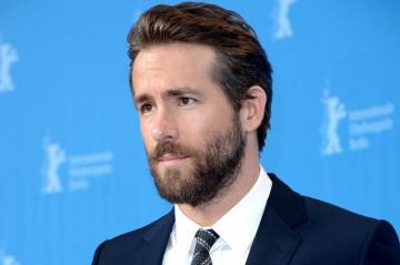 Ryan Reynolds Celebrity Wallpaper Pictures