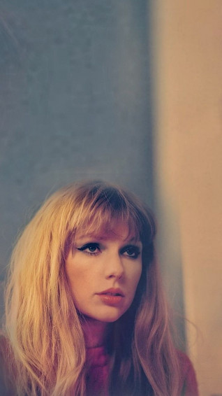 Taylor Swift Midnight Wallpaper In Videos