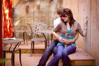 Couple Love Wallpaper Kissing
