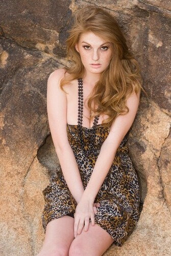 Faye Reagan HD Wallpaper Beauties