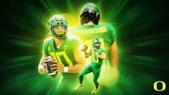 Goducks On He S Back Justin Herbert Will Return For His