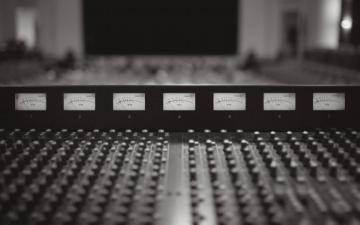 Studio Mixer Wallpaper