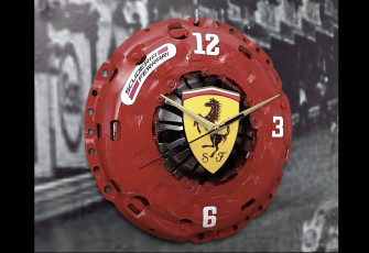No Reserve Scuderia Ferrari Wall Clock Pcarmarket