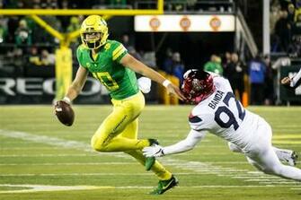 Cbs Sports Barton Simmons Predicts Justin Herbert For Heisman