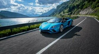 Wide Screen Supercar Lamborghini Aventador Wallpaper Image