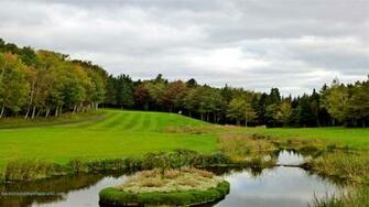 Golf Course On 13th Hole HD Wallpaper