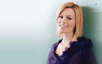 Elizabeth Banks Wallpaper Highlight