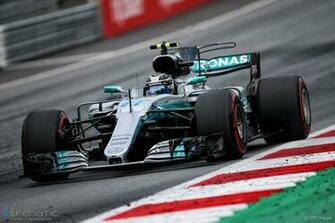 F1 Mercedes Petronas HD Wallpaper Ecopetit Cat