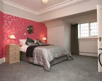Of Grey Pink Red Silver White Metallic Bedroom With Pattern Wallpaper