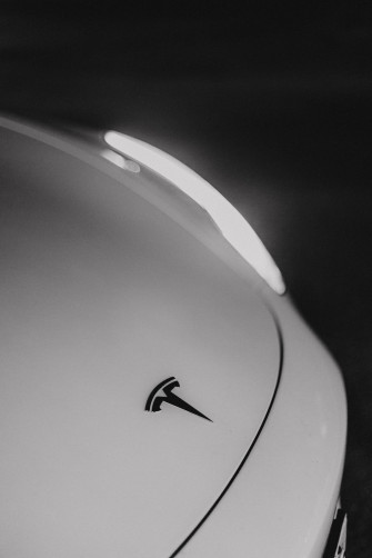 White And Black Nike Logo Photo Front Image