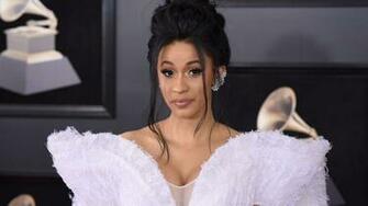Logan Paul Is Getting Dragged For His Insensitive Comment On Cardi