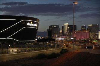 Raiders Won T Have Fans In New Las Vegas Stadium This Year