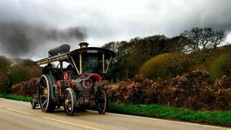 Old Tractor Wallpaper