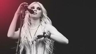 Taylor Momsen Wallpaper Background