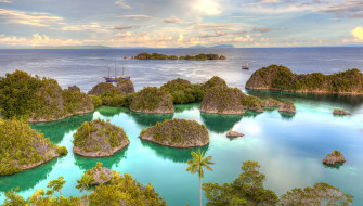 Horizon Boat Yacht Tree Turquoise Island Indonesia West Papua Wallpaper