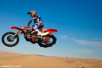 At The Glamis Sand Dunes Vurbmoto