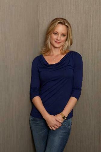 Teri Polo Haircuts Wallpaper Cloudpix Image