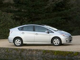 On The Toyota Prius Wallpaper Below And Choose Set As Background