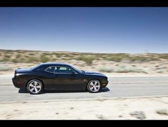 Dodge Challenger Srt8 Wallpaper