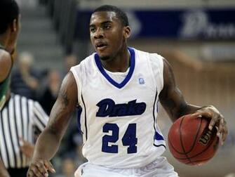 Drake University Athletics Men S Basketball Runs Into Hot