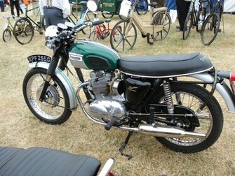 Vintage Triumph Motorcycle Hq Wallpaper