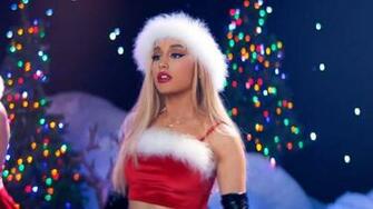 Ariana Grande S Thank U Next Video Sets New One Week Streaming