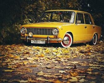 HD Background For Manipulation Desktop Old Yellow Car Tablet