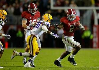 Derrick Henry Makes Big Jump Up Heisman Lists