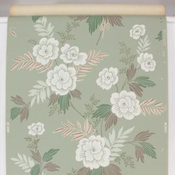 1940s Vintage Wallpaper White Flowers On Green Red Accents