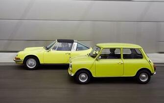 Classic Mini And Porsche Motion Wallpaper