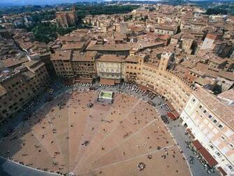 Aerial Of Piazza Del Campo Italy Wallpaper HD