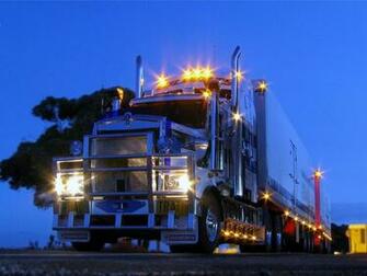 Full Size Light Kenworth Trucks Wallpaper Num