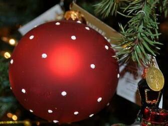 Christmas Season Wallpaper Enjoy For