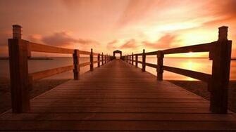 Stunning Pier Wallpaper