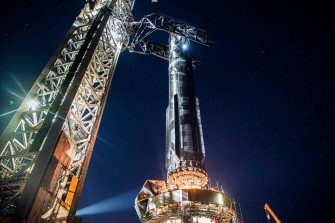 Spacex Publishes Two Wallpaper Worthy Photographs Of The Starship