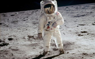 Astronaut Moon Wallpaper