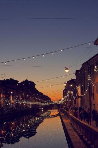 Beautiful Outdoor Lighting Across Water In Italy Scenery Nature
