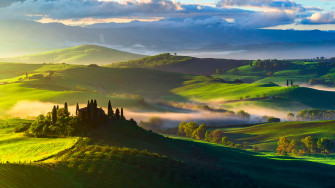 Tuscany Wallpaper