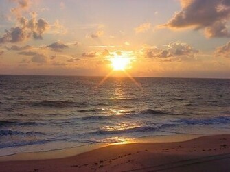 Sunrise Beach Wallpaper On This Background Website