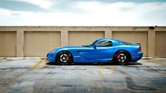 Dodge Viper Blue