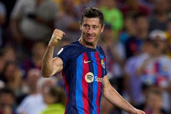 Lewandowski Is A Blessing For Barcelona Says Xavi Barca