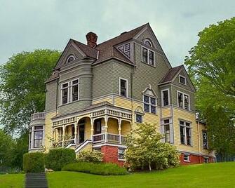 Usa Oregon Victorian Houses Wallpaper