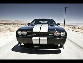 Dodge Challenger Srt8 Front Speed Wallpaper