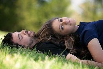 Cute Couple Wallpaper In Love