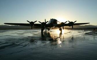 B17 Flying Fortress Wallpaper