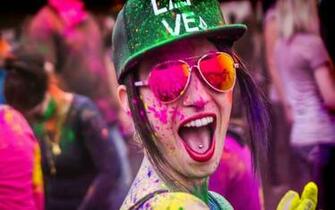 Best Happy Holi Wallpaper HD Desktop Art