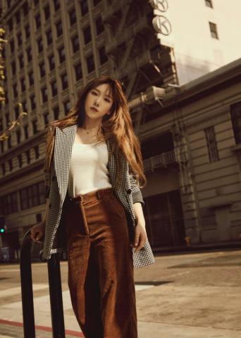 Update Girls Generation S Taeyeon Counts Down To Repackage Album