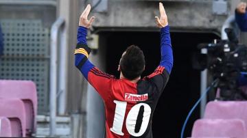 Lionel Messi Pays Tribute To Diego Maradona As Barcelona Beat
